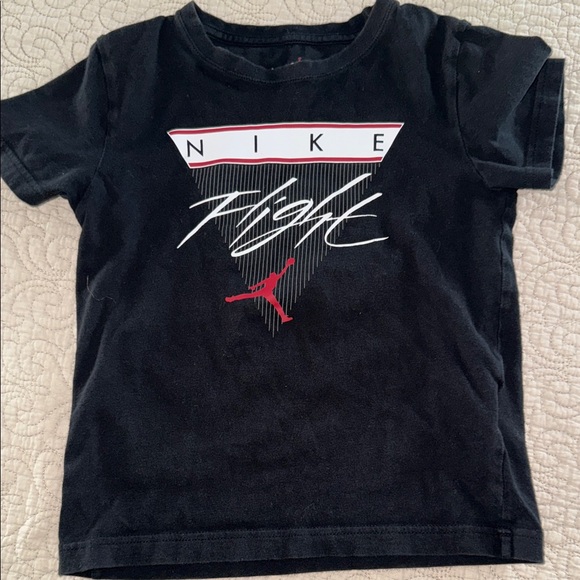 Nike Other - Nike Kids‎ Black Graphic T-Shirt